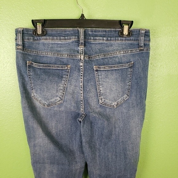 Pistola Women's Distressed High Rise Tapered Ankle Zip Denim Jeans Size 31 - Picture 9 of 10